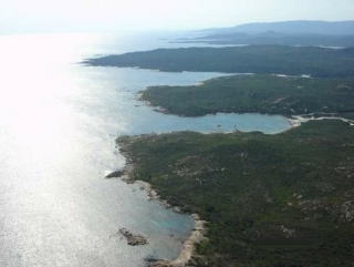  Córcega vista desde el cielo 